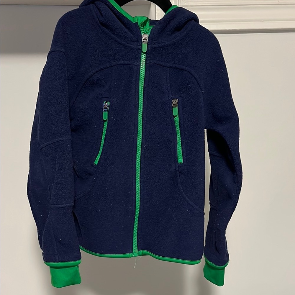 4/$20 Cozy H&M fleece zip up size 6-8Y